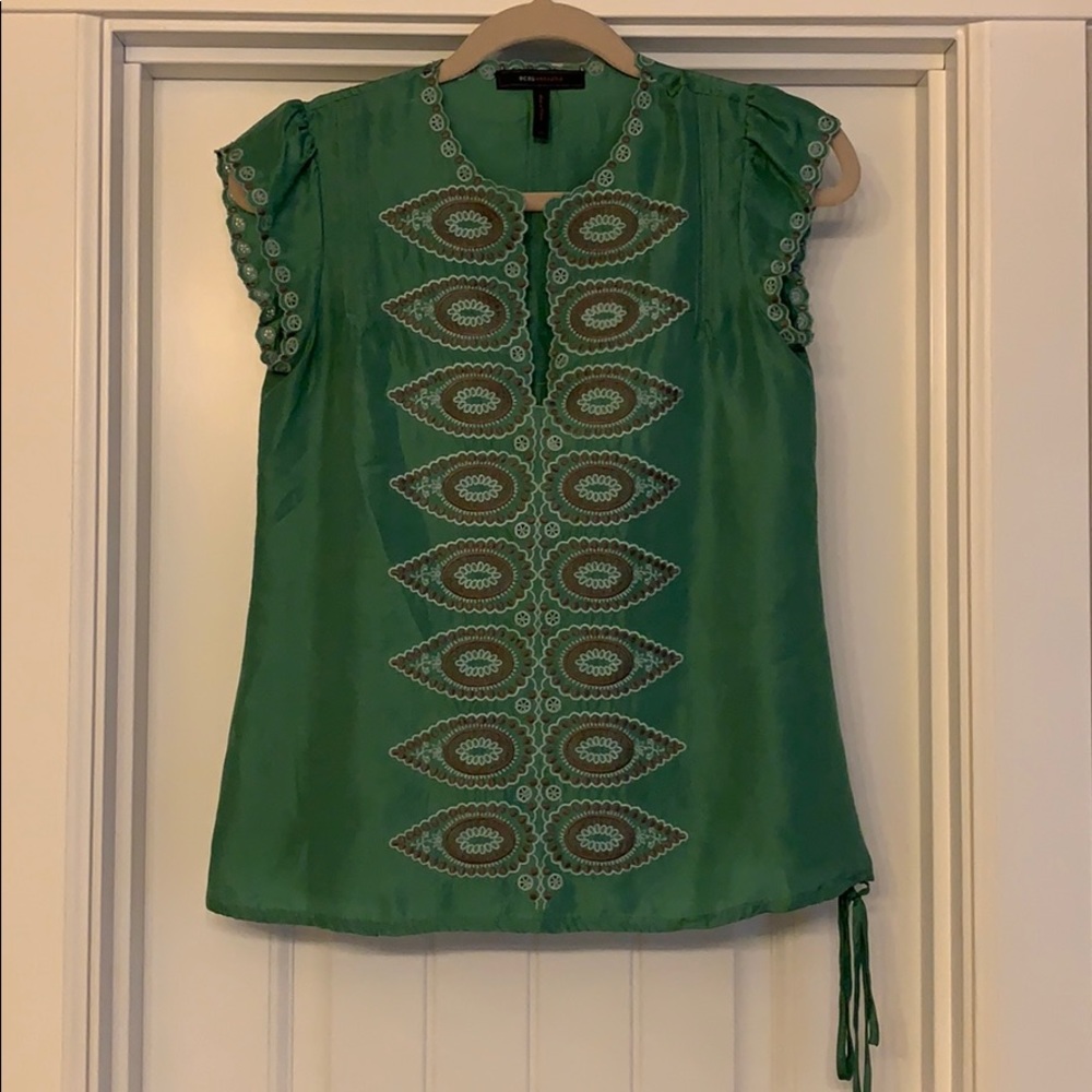 Beautiful embroidered BCBG Maxazria blouse